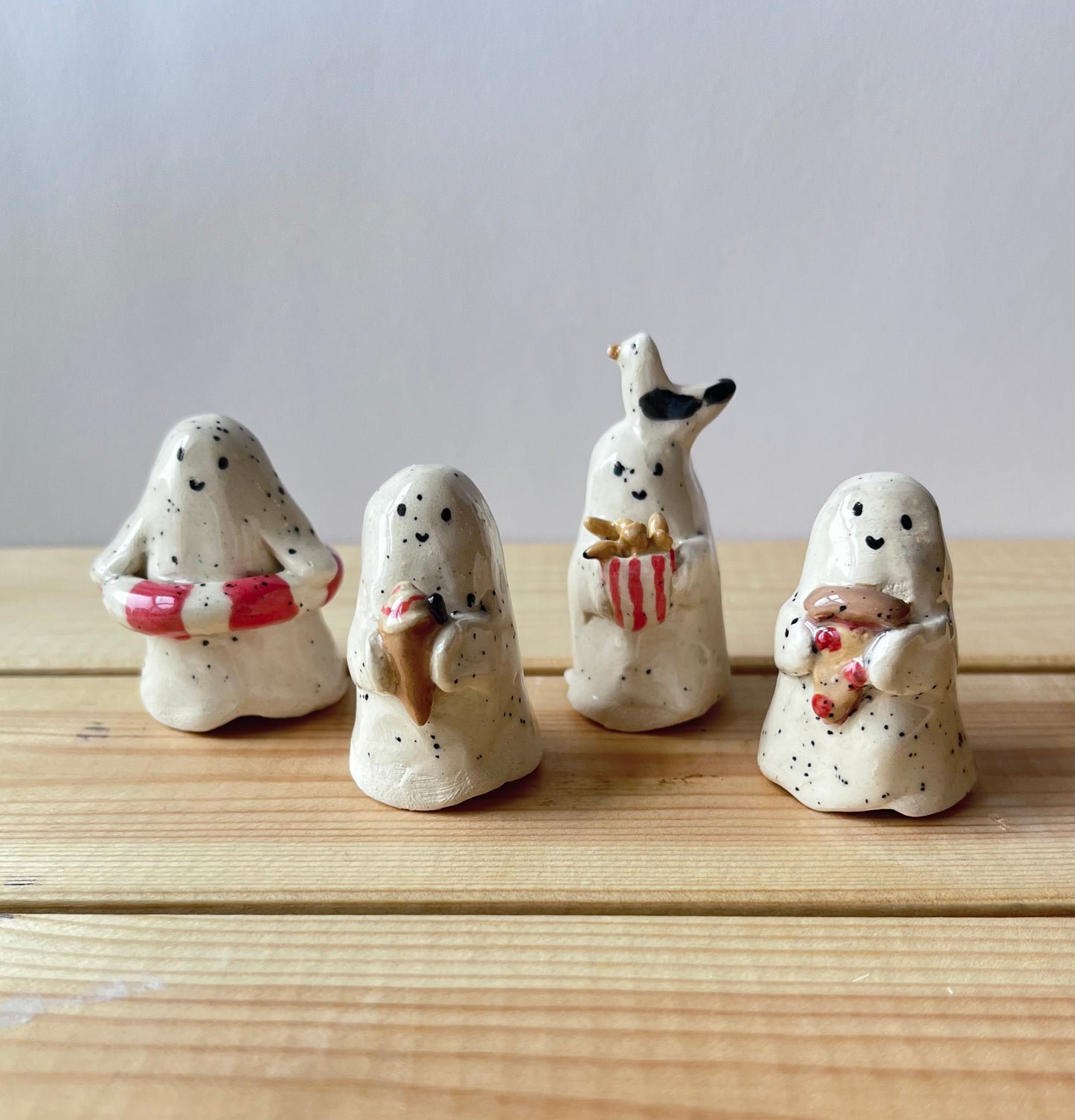 Mini lucky dip ghost