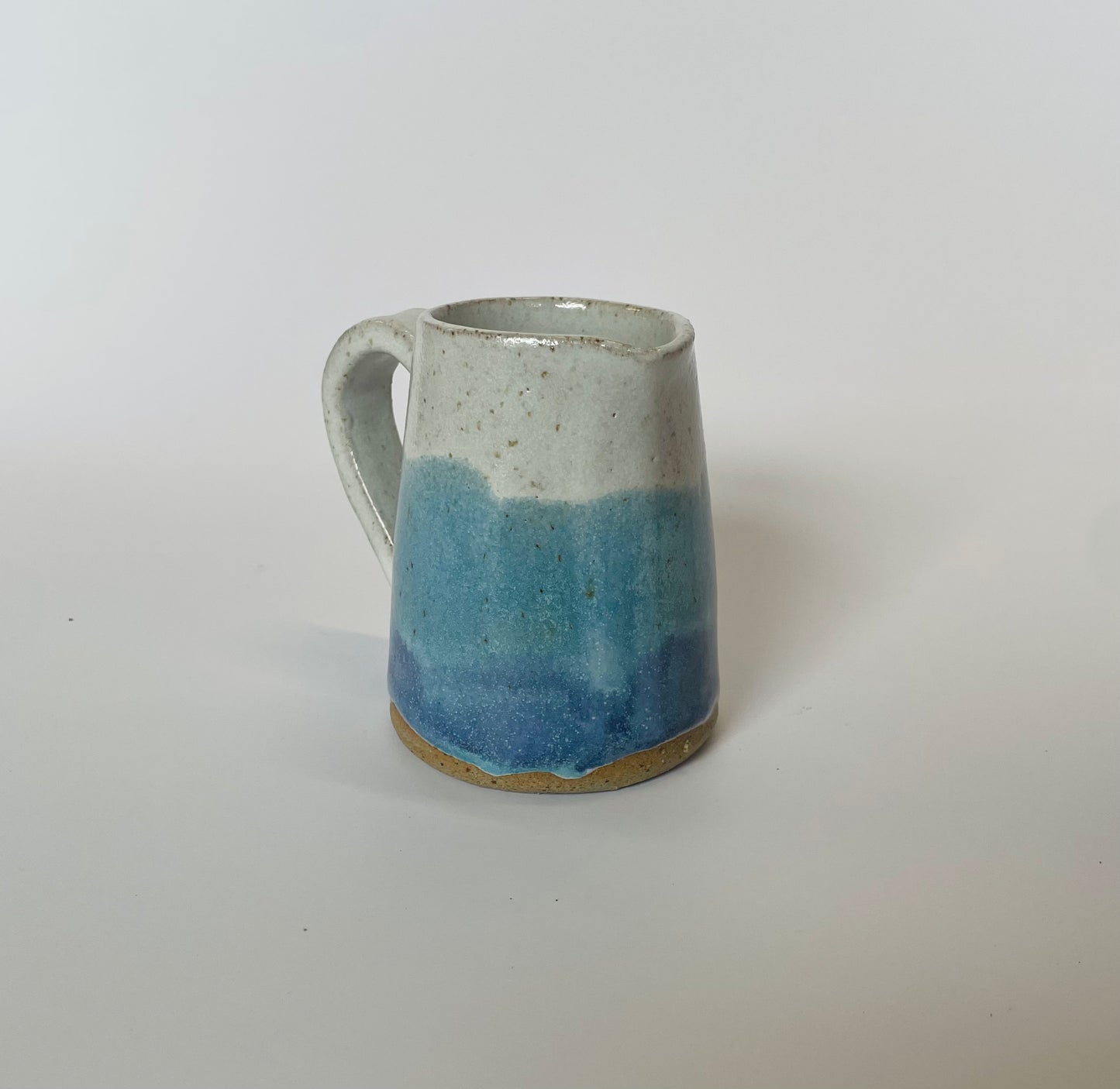 Blue gradient jug