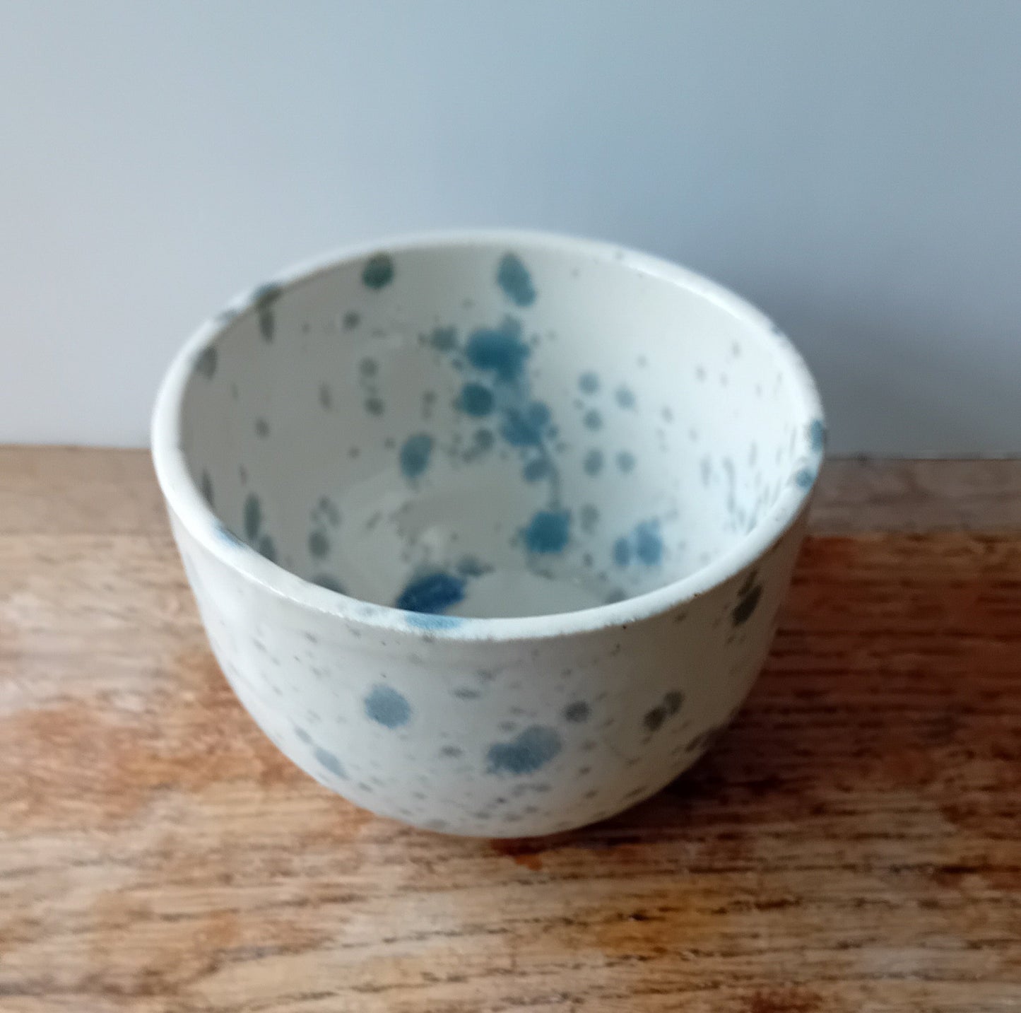 Splatterware tumbler blue