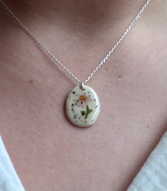 Hand-painted flower necklace
