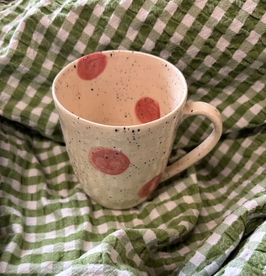 Spotty mug
